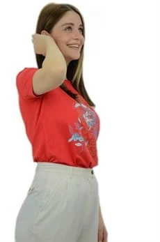Çiçek Baskılı Kırmızı T-Shirt - 2