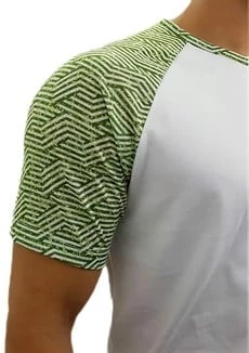 Omuz Yeşil Desenli Tişört-Beyaz - Resim 3