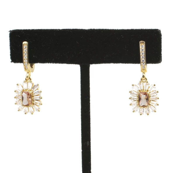 925 Ayar Gümüş Minik Dikdörtgen Zultanit ve Baget Taşlı Küpe - Resim 3