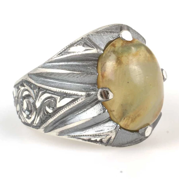 925 Ayar Gümüş Yeşil Renkli Sıkma Kehribar Taşlı Elişi Kalemli Erkek Yüzük - Resim 2