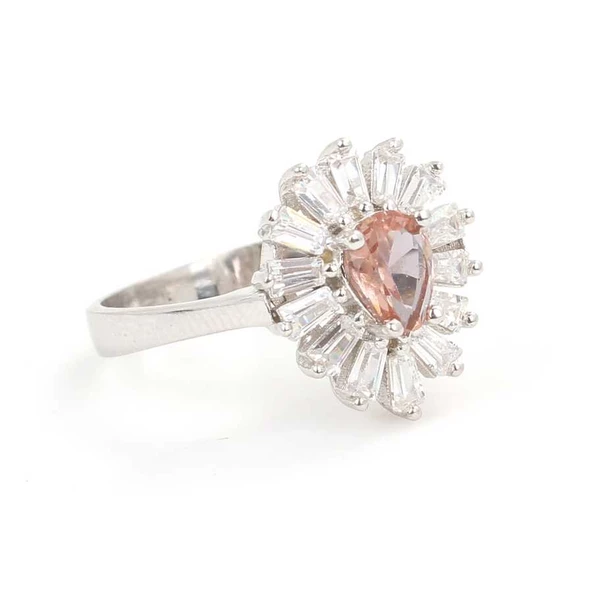 925 Ayar Gümüş Minik Damla Zultanit ve Baget Taş Yüzük ürün görseli 1