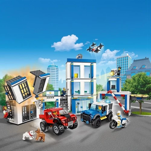 Lego City 60246 Police Station - 7