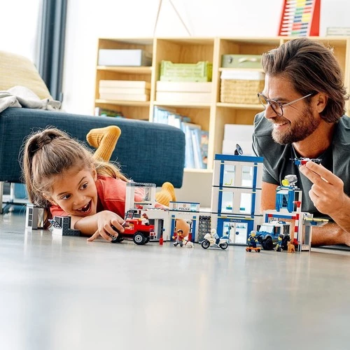 Lego City 60246 Police Station - 8