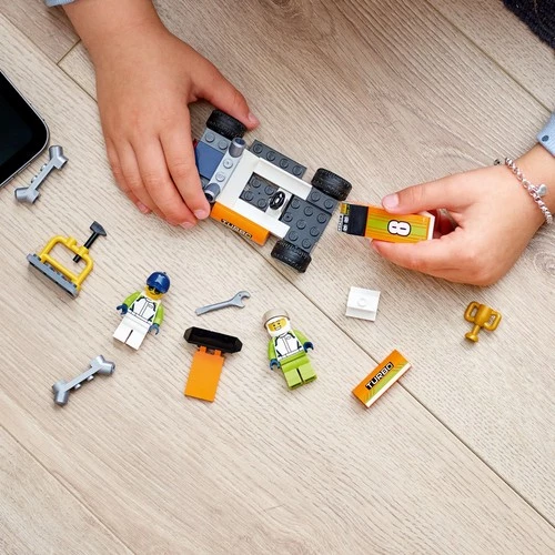LEGO City 60322 Race Car - 5