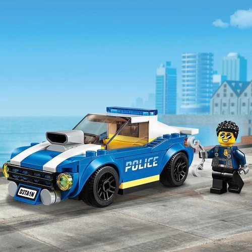 LEGO City 60242 Police Highway Arrest - 7