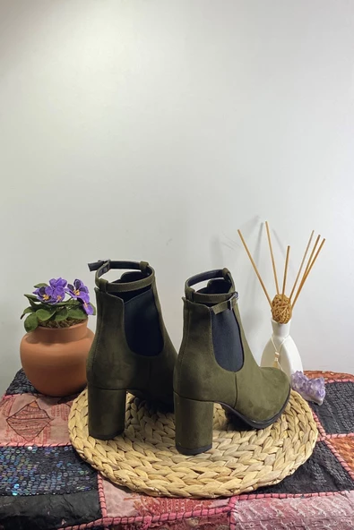 Kadın Süet Topuklu Bot - 8