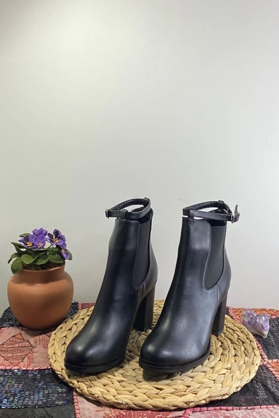 Kadın Süet Topuklu Bot - 15