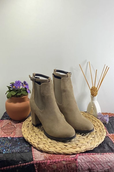 Kadın Süet Topuklu Bot - 17