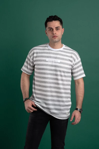 OVERSİZE ÇİZGİLİ PAMUKLU ERKEK T-SHİRT - Resim 2