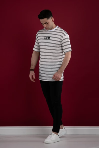 OVERSİZE ÇİZGİLİ İNCE PENYE ERKEK T-SHİRT - Resim 11