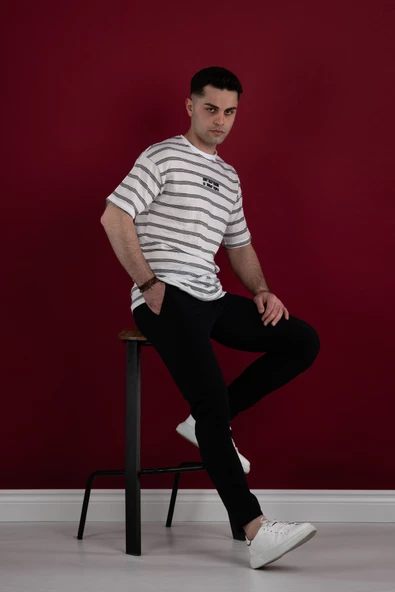 OVERSİZE ÇİZGİLİ İNCE PENYE ERKEK T-SHİRT - Resim 10