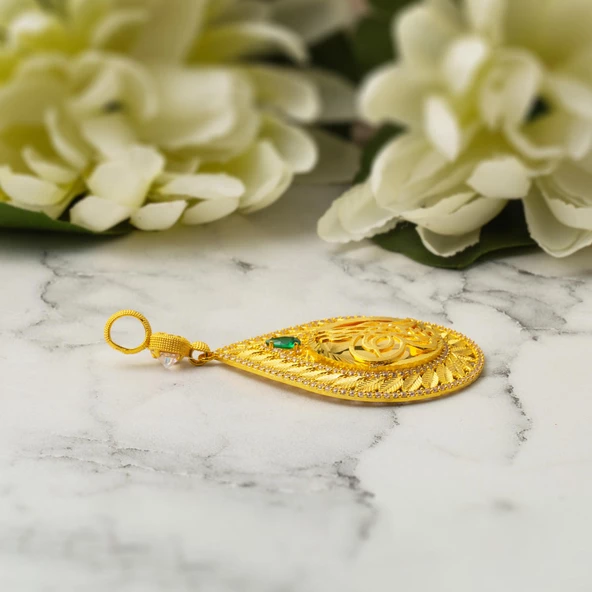 Yaprak Damla Tuğra Altın Kolye - Resim 6