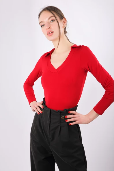Kadın Kırmızı Alttan Çıtçıtlı Polo Yaka Bluz