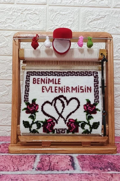 100tel Benimle Evlenirmisin Motifli El Dokuması Hediyelik Halı - 2