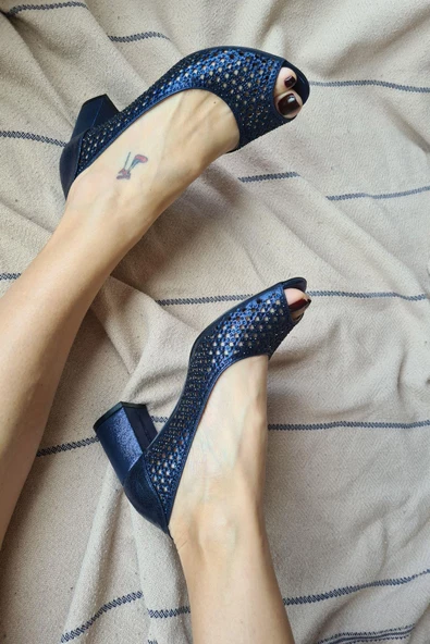 4162 Topukla Kadın Taşlı Kısa Topuk Abiye Ayakkabı - 2