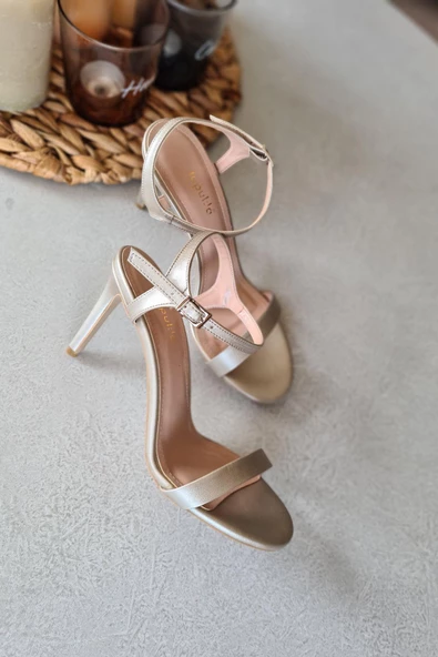 036 1100 Topukla Kadın Saten Tek Bant Abiye Ayakkabı - 4