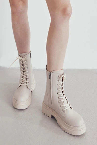 Muggo Carol Garantili Kadın Bağcıklı Postal Bot - 7