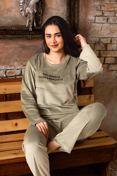Nisanca Kışlık Kadın Kadife Pijama Takımı - Süper Soft Serisi - Resim 8