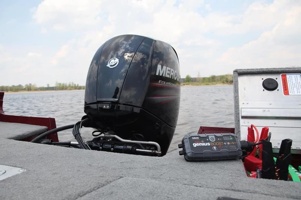 NOCO Genius GB40 12V 1000Amp Ultrasafe Lityum Akü Takviye + Powerbank + Led Lamba - Resim 4