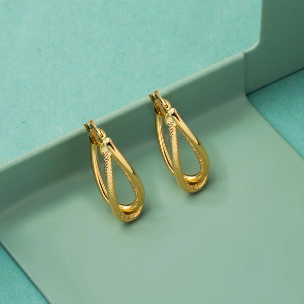 2,5 cm Çaplı 14 Ayar Asimetrik Altın Küpe - Resim 4