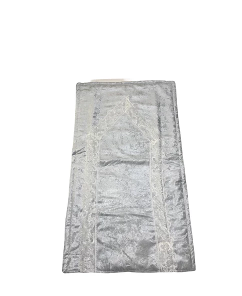 Tuğra Fransız Dantelli Kadife Seccade Namazlık 65 x 120 Gri