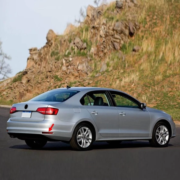 VW Jetta 2015-2018 Sağ Arka Tampon Alt Köşe Reflektörü 5C6945106B