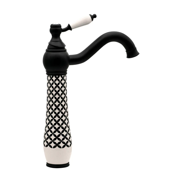 Geometrık Sıyah Beyaz Lavabo Bataryası Wg-214