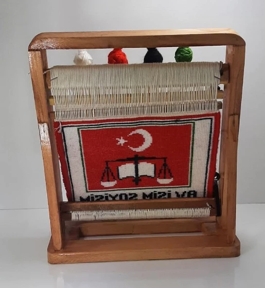 100tel Avukat İsim Motifli El Dokuması Hediyelik Minyatür Halı - 4