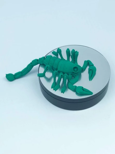 3D Hareketli Akrep Figürlü Oyuncak -Yeşil - Resim 7