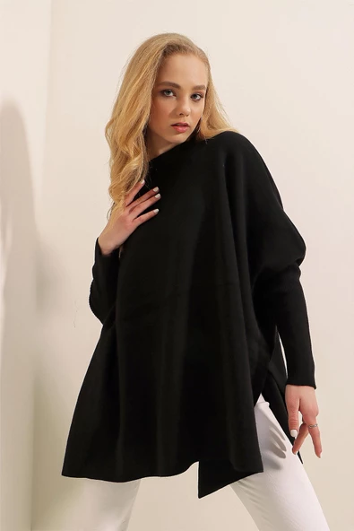 Kadın Yan Yırtmaçlı Oversize Panço Kazak Siyah