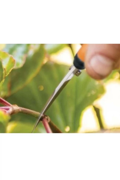 Fiskars SP 160 Eğik Uçlu Bitki Ve Hasat Makası - 4