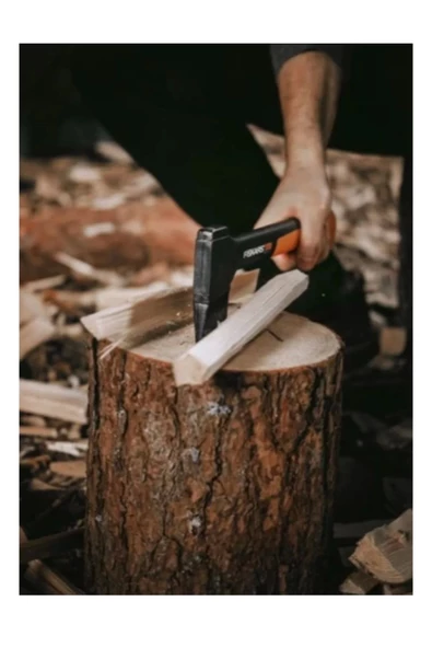 Fiskars X7 Kamp Baltası - 8