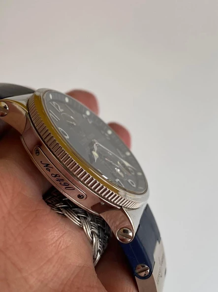 Ulysse Nardin 263-66 41mm Kauçuk Kordon Erkek Kol Saati 2. El - Resim 5