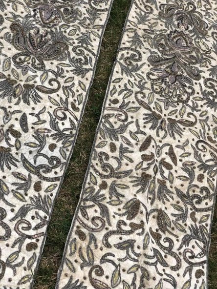 El İşi Otantik İşlemeli Boncuklu Taşlı Kadife Masa Koltuk Örtüsü Takımı 5 Parça 004 - 3