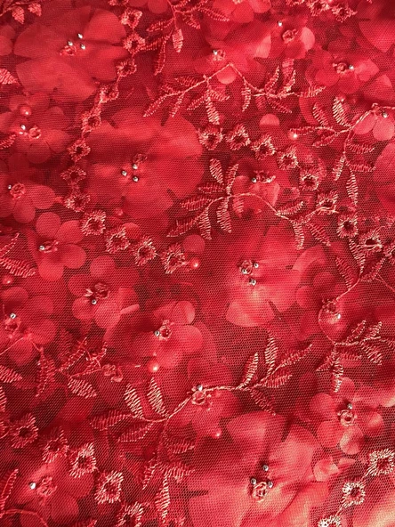 3D Çiçek İşlemeli Dantelli Elbise Kumaşı Kırmızı 130cm x 13m - 3