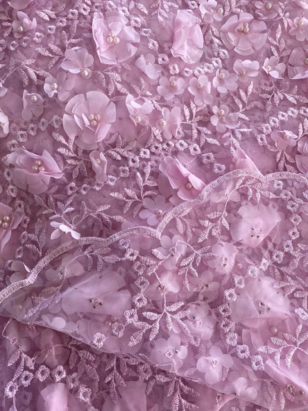 3D Çiçek İşlemeli Dantelli Elbise Kumaşı Mor 130cm x 12m - 2