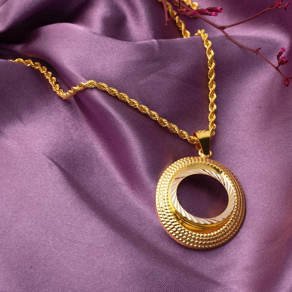 Oval Çerçeve Çeyrek Altınlık Kolye - Resim 3