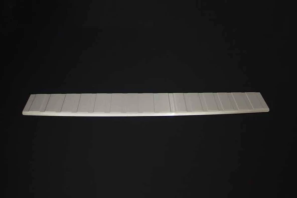 OMSA Renault Trafic 3 Krom Arka Tampon Eşiği Taşlı 2014-2024 Arası ürün görseli 1