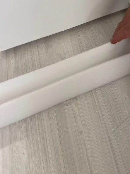 Ygt Ambalaj 1 Adet Geçmeli Kapı Altı Süngeri İzolasyon Soğuk Hava Kesici Toz Önleyici Beyaz