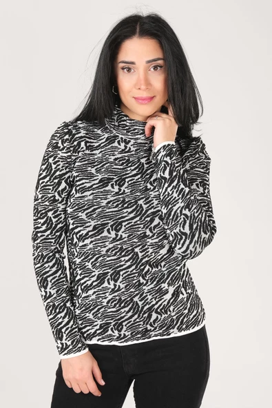 Kadın Dik Yaka Zebra Desen Kazak Siyah - 2