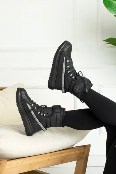 Günlük Kadın Bot Kaymaz Kalın Taban Cırtlı Oval Burun Kürklü Astarlı Rahat Hafif Kar Botu 920 - 4