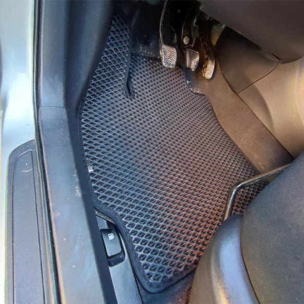 Bod Toyota Auris 3D Havuzlu Paspas 2007-2012 ürün görseli