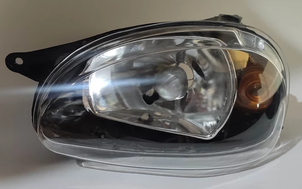 Opel Corsa B Şeffaf Far Camı Sol Şoför Tarafı - 2