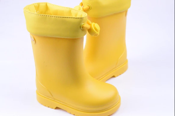 İgor W10101-008 CHUFO CUELLO PLASTİK ÇİZME BOT - Resim 2