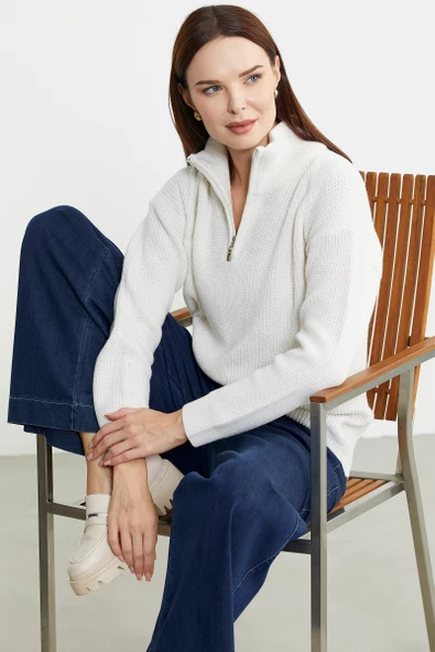 Yarım Balıkçı Yaka  Fermuarlı Yün Triko Kazak - Kemik - Resim 3