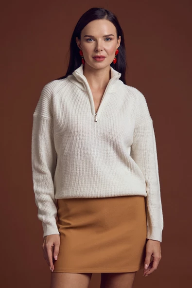 Yarım Balıkçı Yaka  Fermuarlı Yün Triko Kazak - Kemik ürün görseli