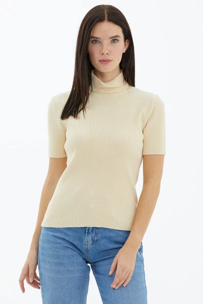 Tam Balıkçı Yaka Kısa Kollu Triko Kazak - Krem ürün görseli 1