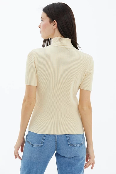 Tam Balıkçı Yaka Kısa Kollu Triko Kazak - Krem - Resim 4