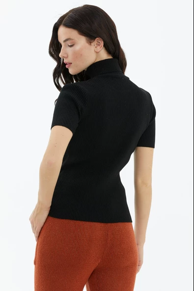 Tam Balıkçı Yaka Kısa Kollu Triko Kazak - Siyah - Resim 4