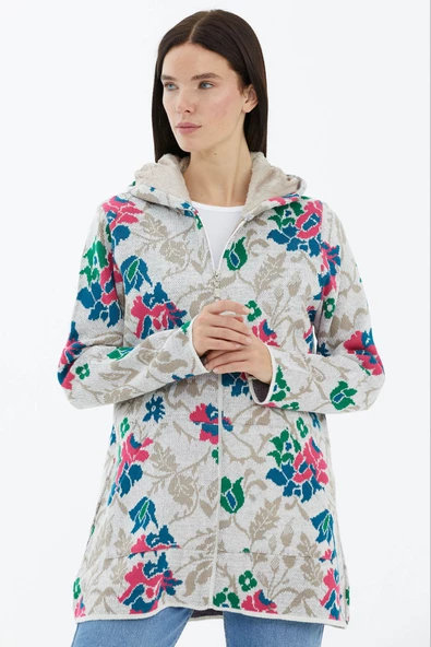 Kapüşonlu Fermuarlı İçi Yumoş Astarlı Triko Ceket - Beyaz - Resim 3